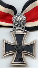 рыцарский крест с дубовыми листьями и мечами